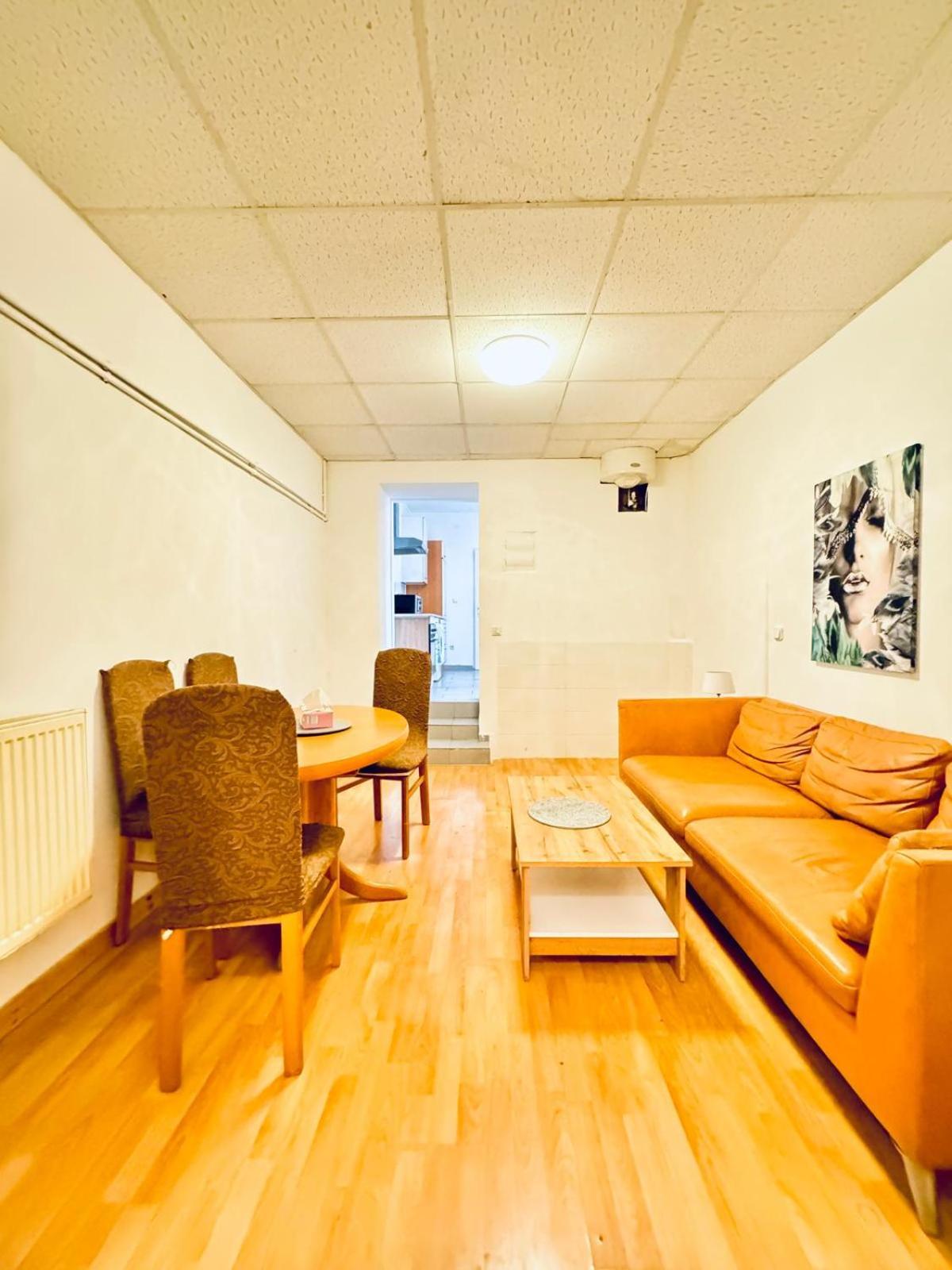 Apartment Chic 2br For 6 Person Direct Access *