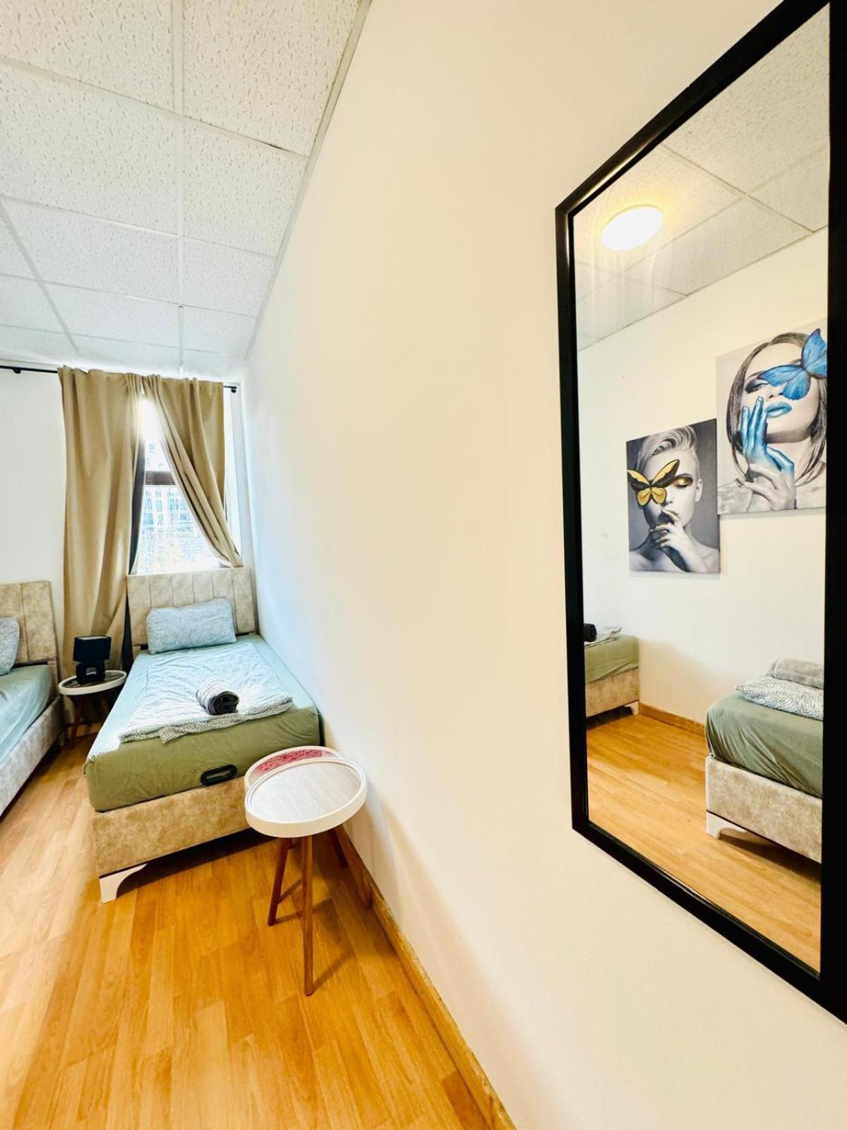 Apartment Chic 2br For 6 Person Direct Access