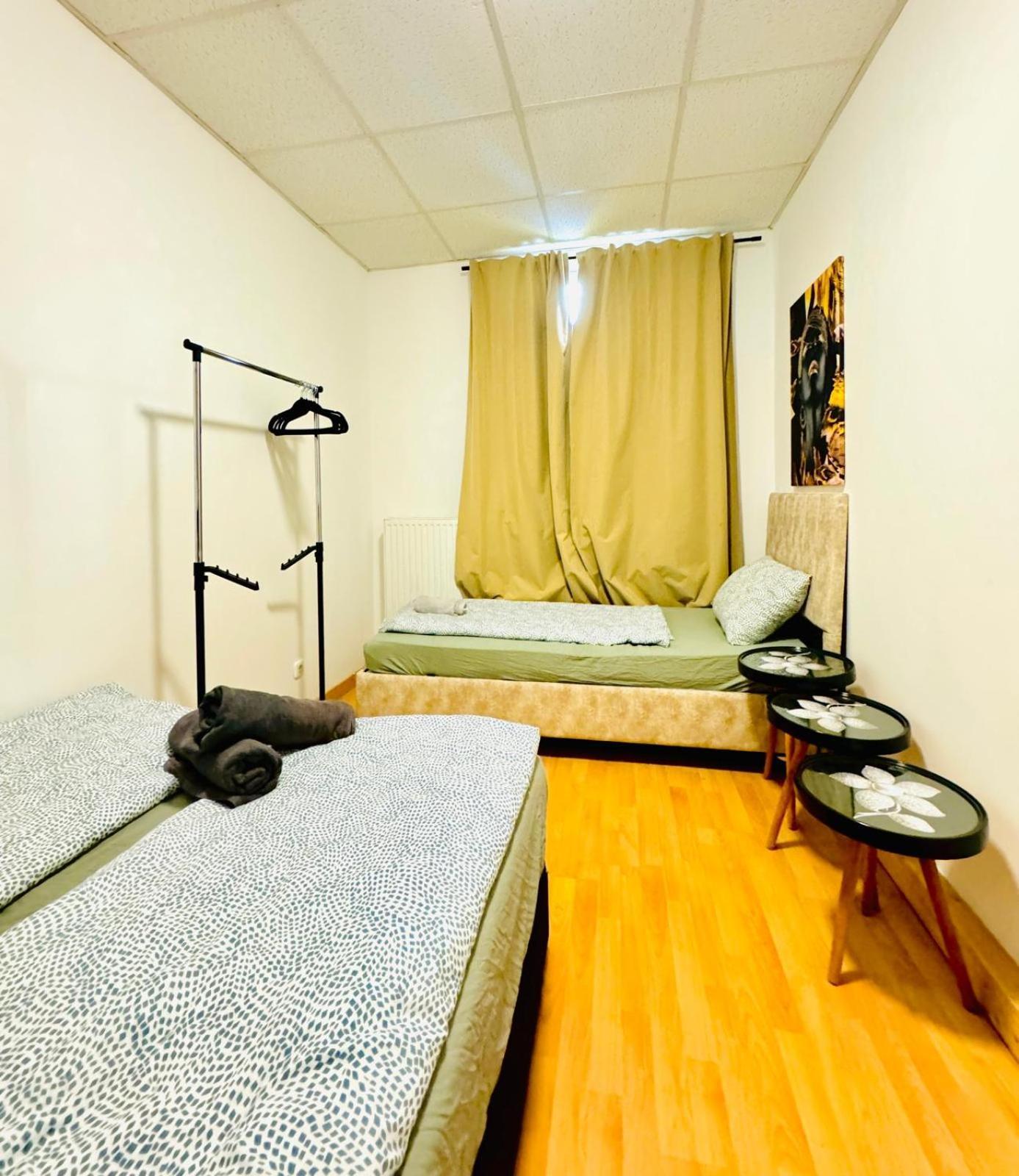 Chic 2br For 6 Person Direct Access Apartment *