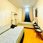 Chic 2Br Apt For 6 Person Direct City Access
