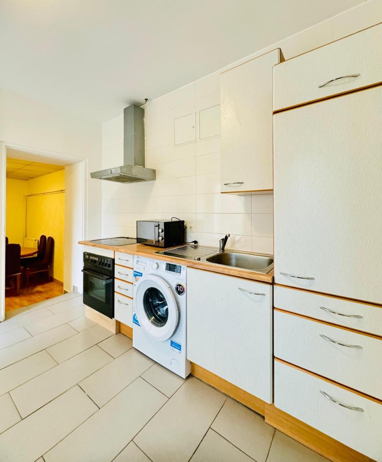 Apartment Chic 2br For 6 Person Direct Access *